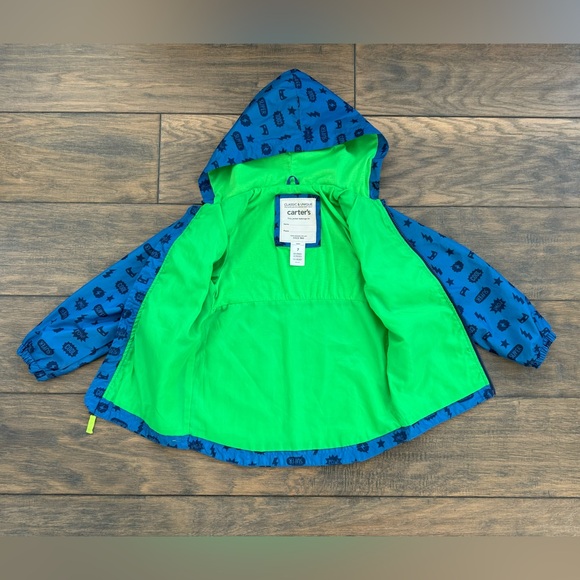 Super hero raincoat by Carter’s size 7 - Picture 3 of 3